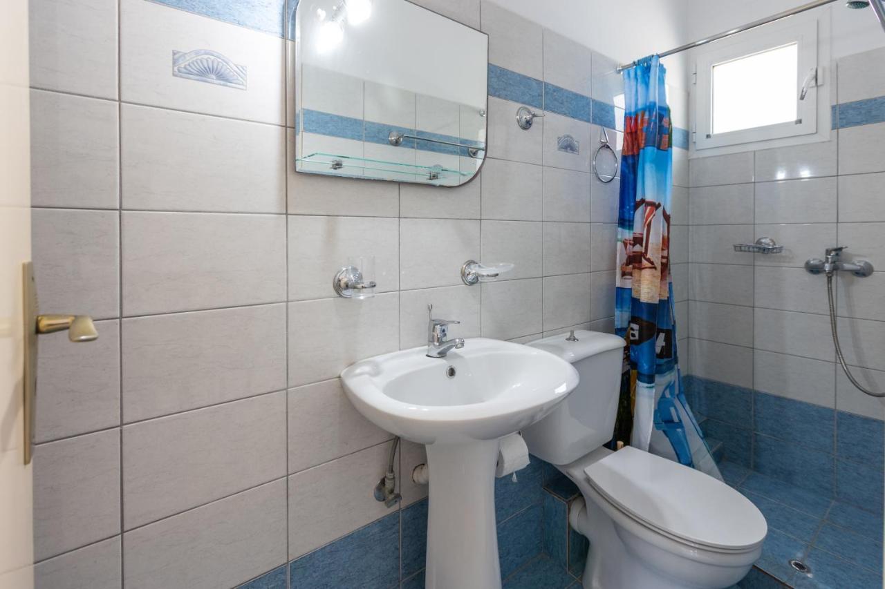 Alicia Studios Farsa Экстерьер фото